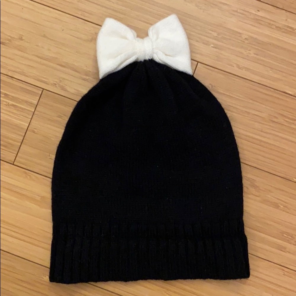 Kate Spade Black Hat with Cream Bow